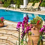 Villa Avlaki House,stylish In