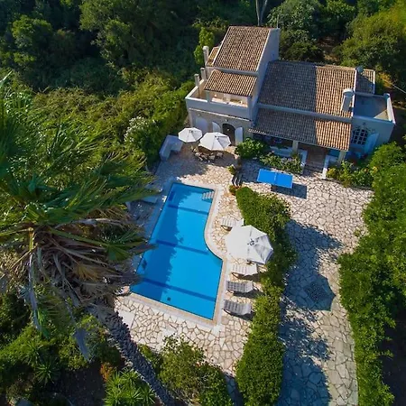 Avlaki House,stylish In * קאסיופי